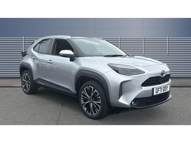 Main listing image - Toyota Yaris Cross