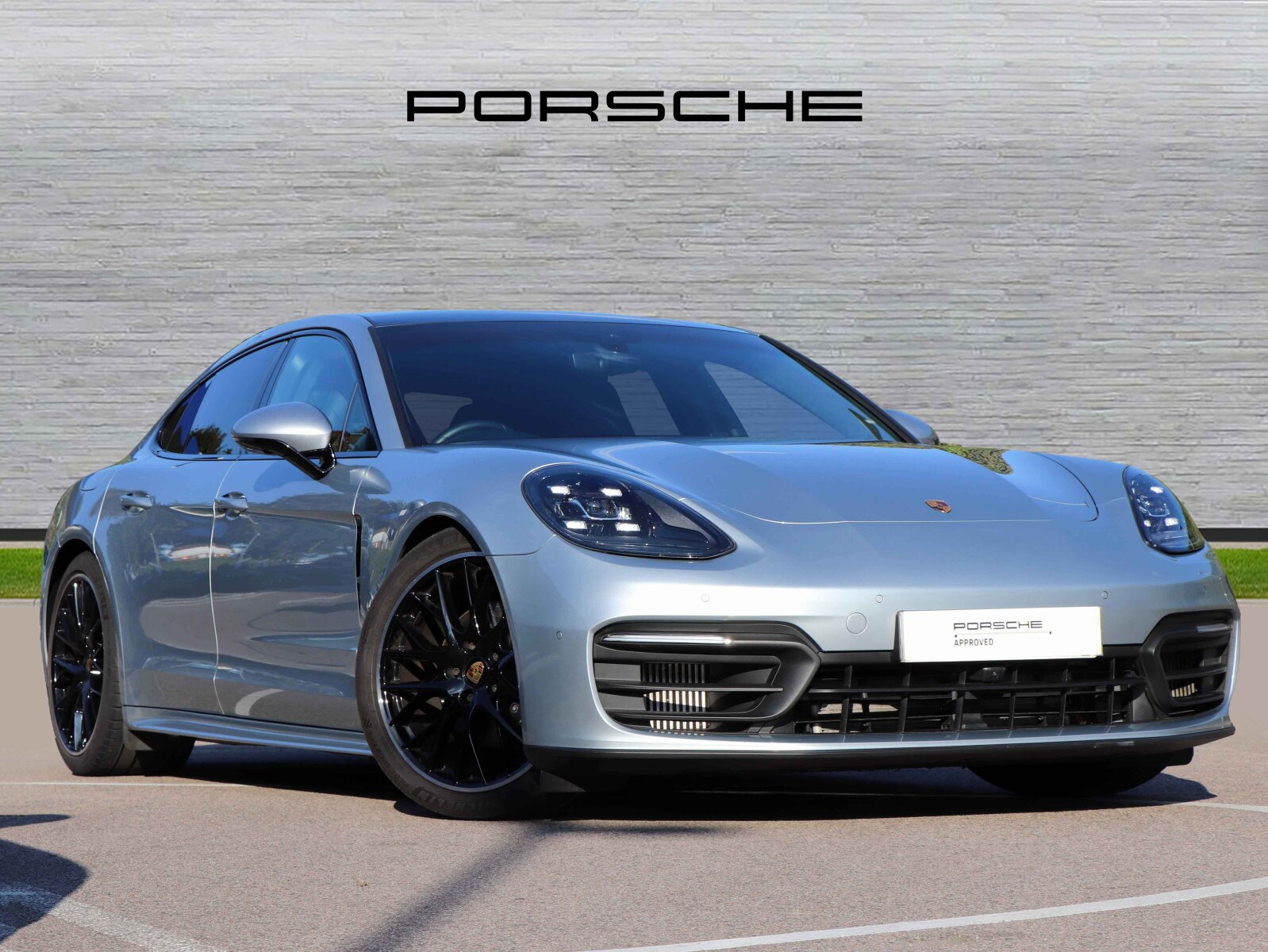 Main listing image - Porsche Panamera