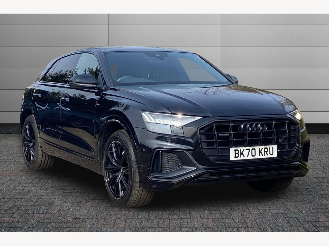 Main listing image - Audi Q8