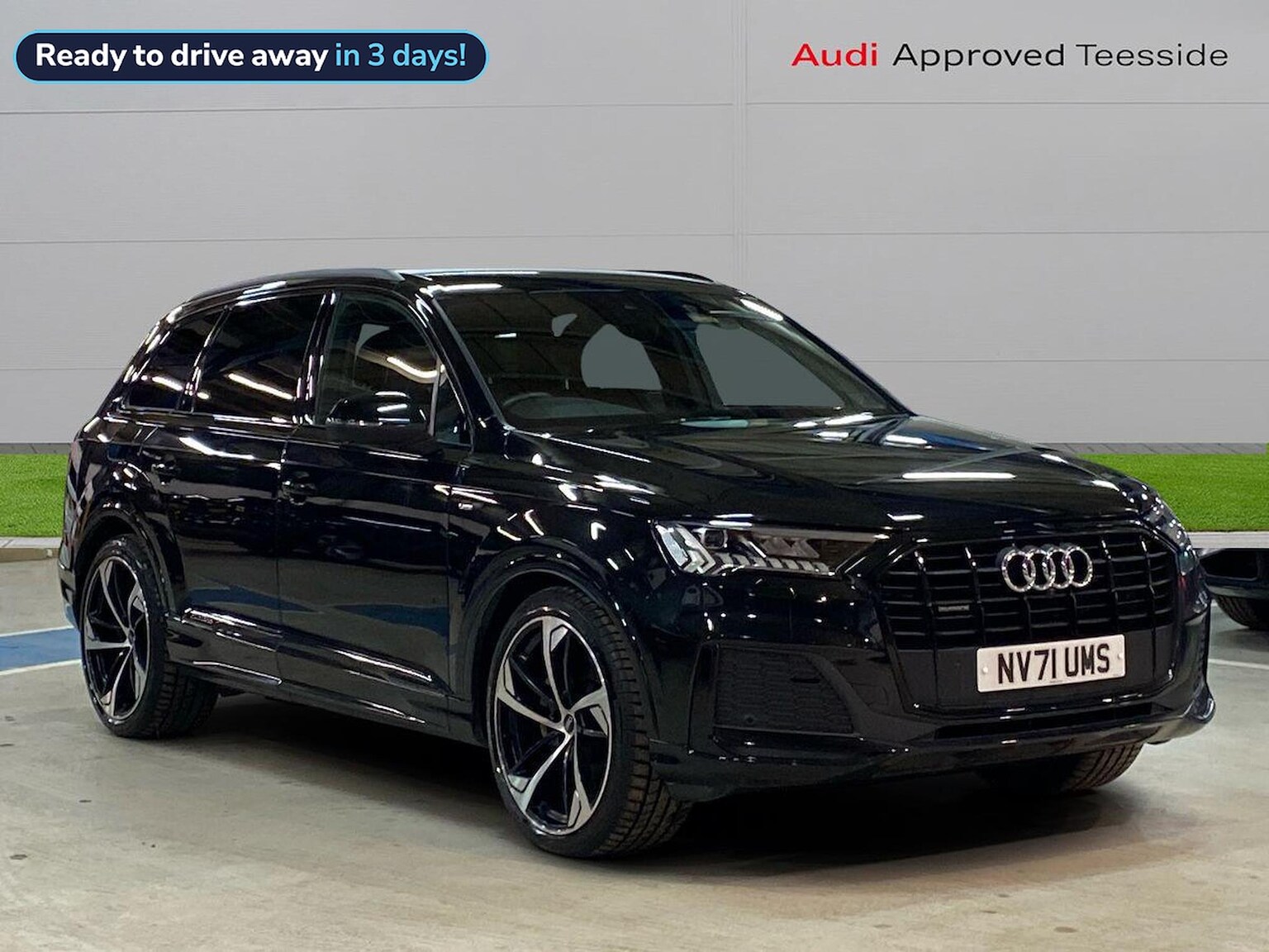 Main listing image - Audi Q7