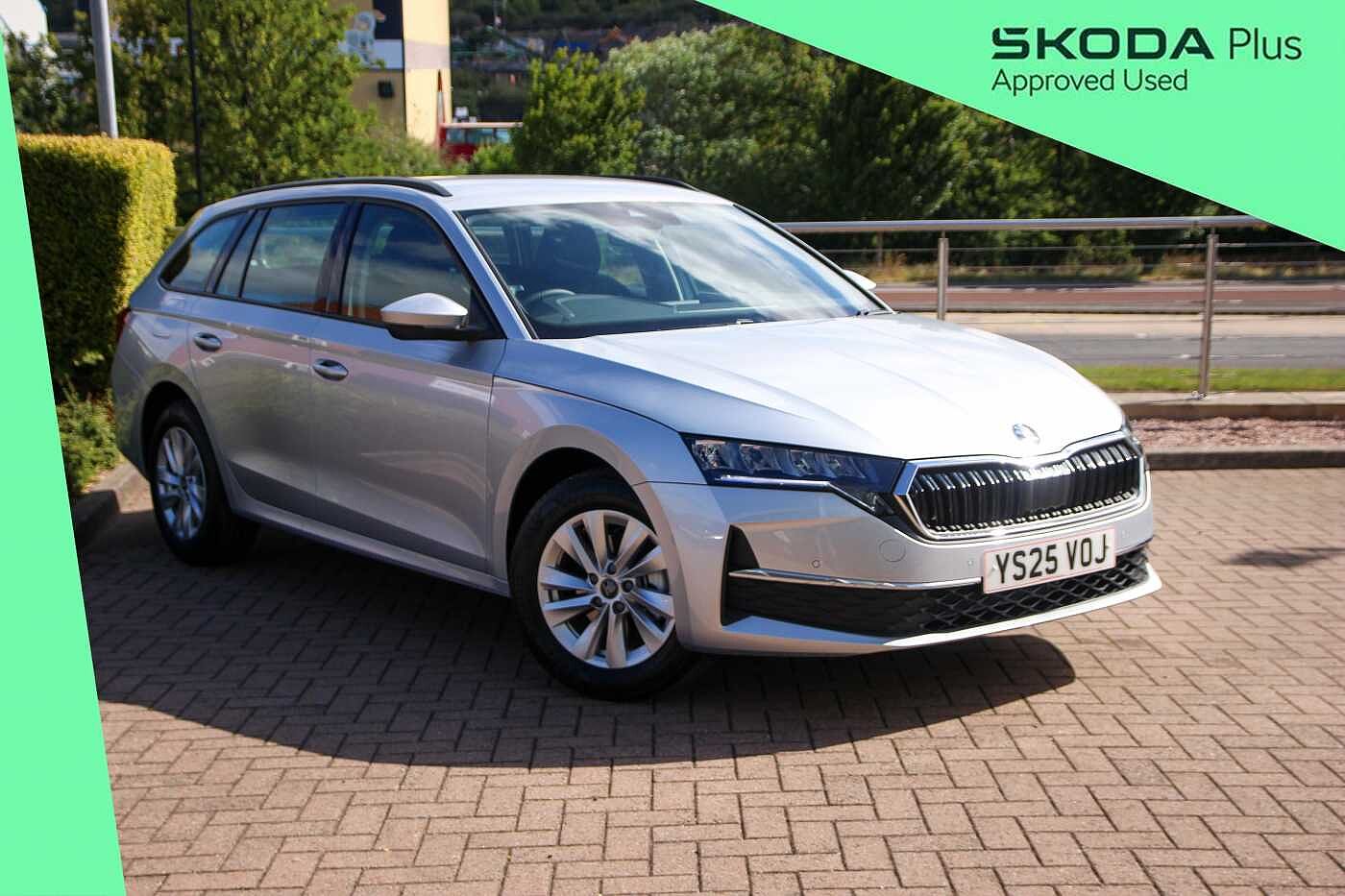 Main listing image - Skoda Octavia Estate