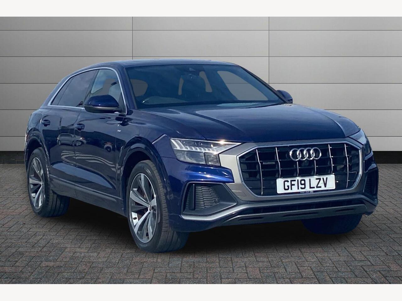 Main listing image - Audi Q8