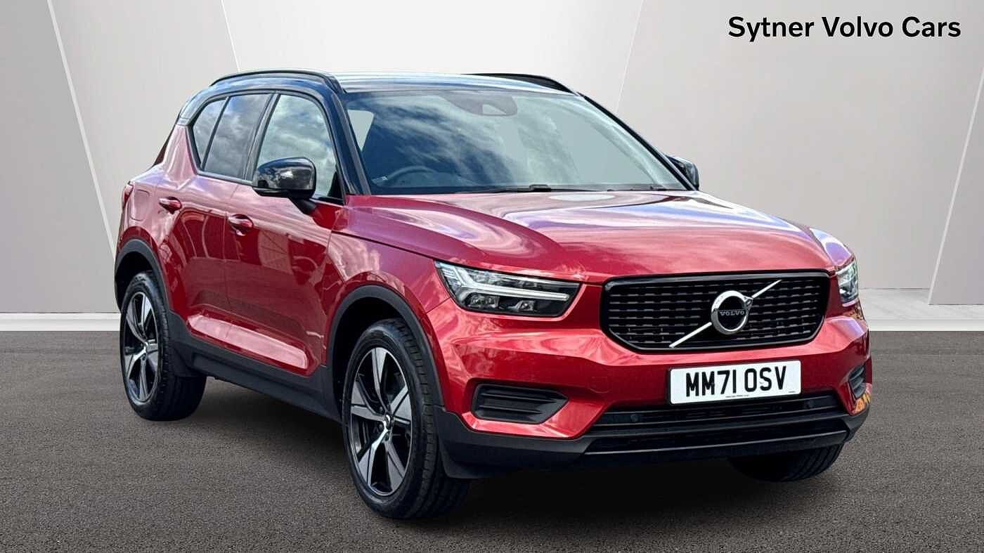 Main listing image - Volvo XC40 Recharge