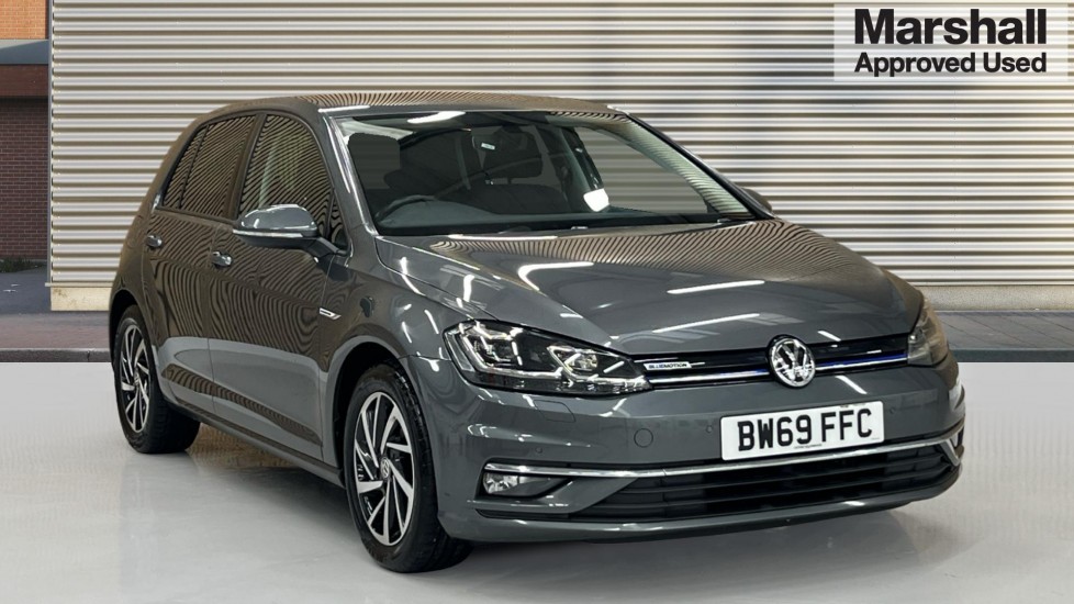 Main listing image - Volkswagen Golf