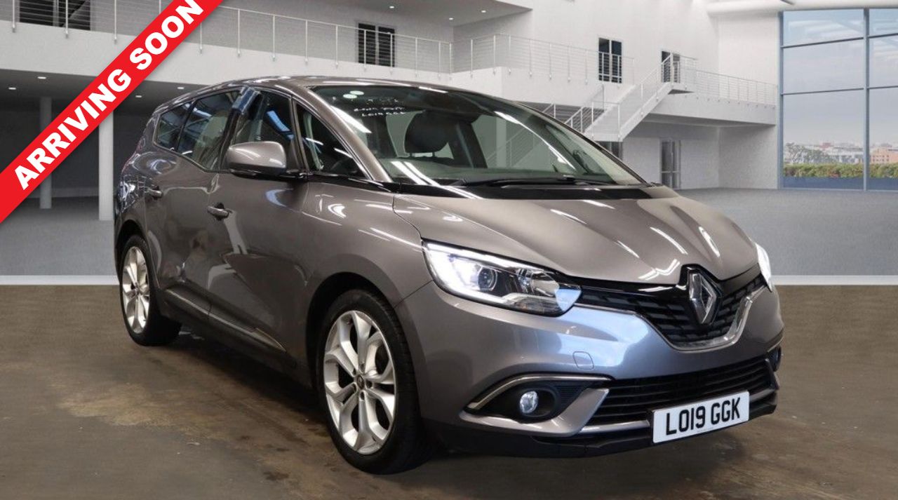 Main listing image - Renault Grand Scenic