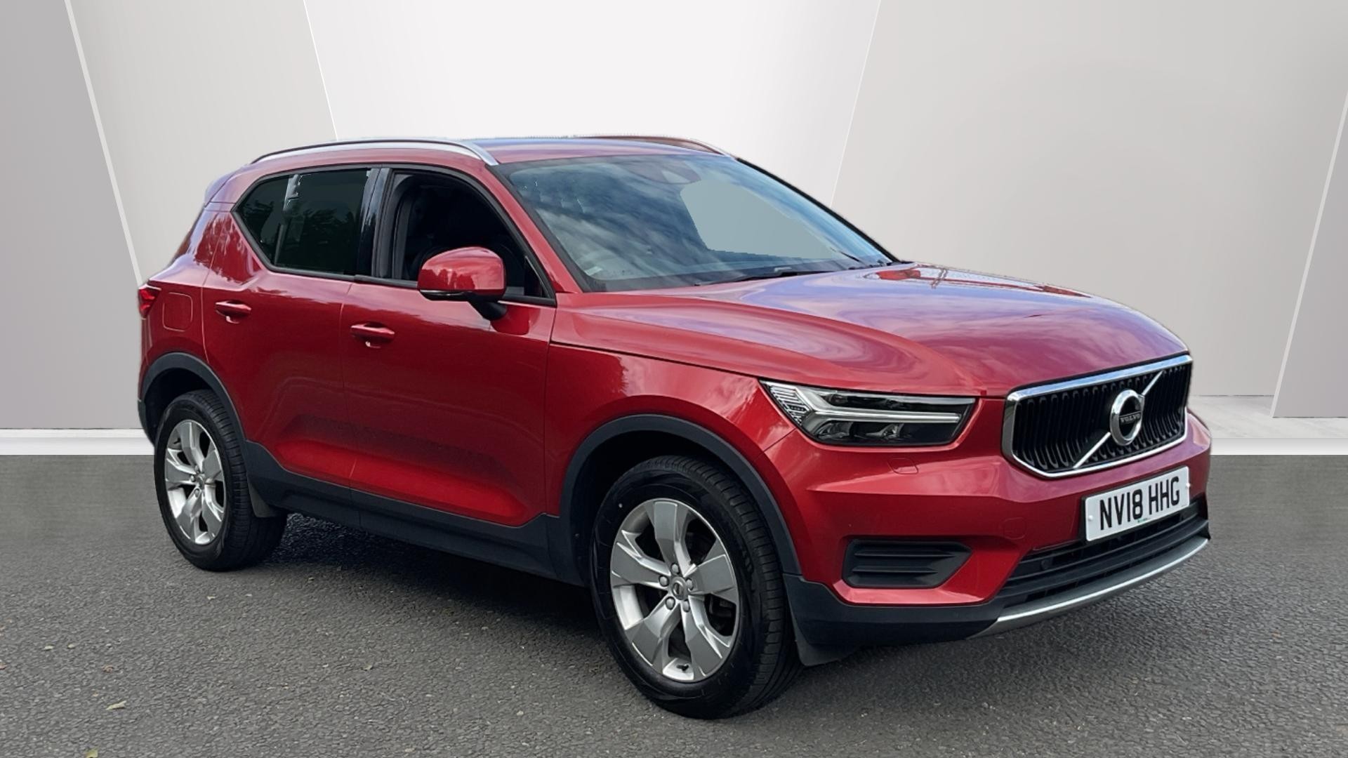 Main listing image - Volvo XC40