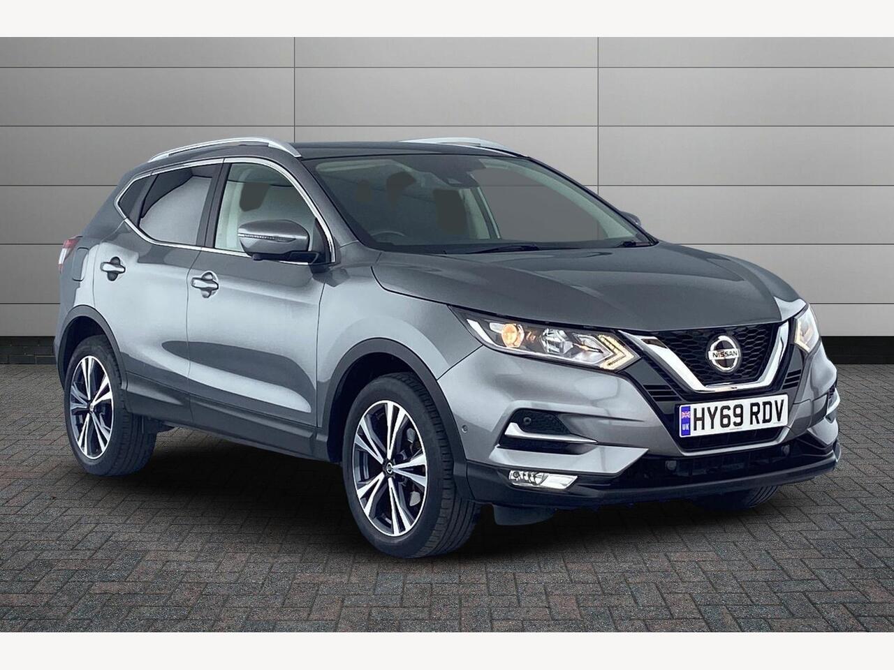 Main listing image - Nissan Qashqai
