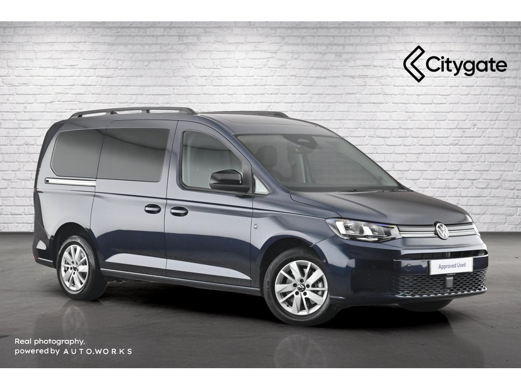 Main listing image - Volkswagen Caddy Maxi