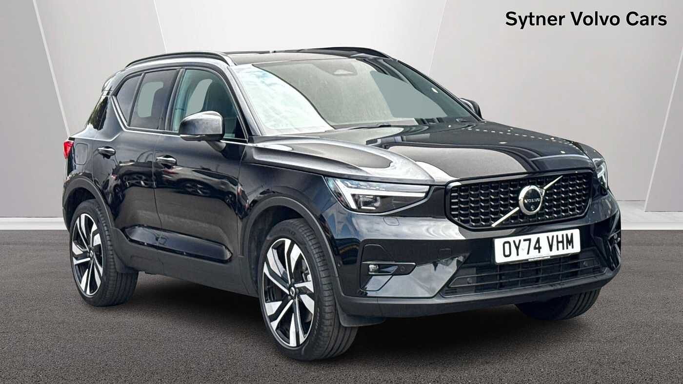Main listing image - Volvo XC40
