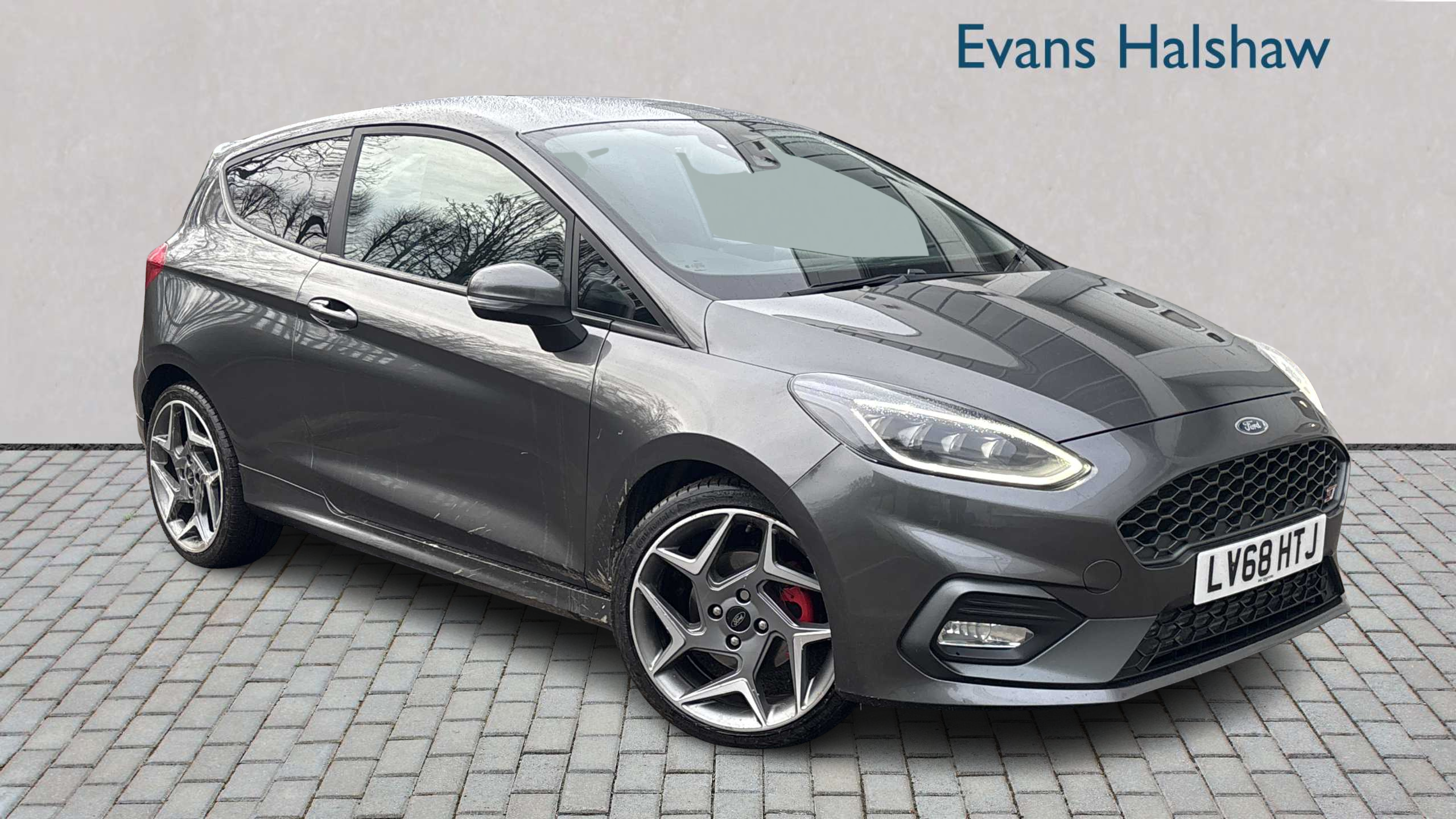 Main listing image - Ford Fiesta ST