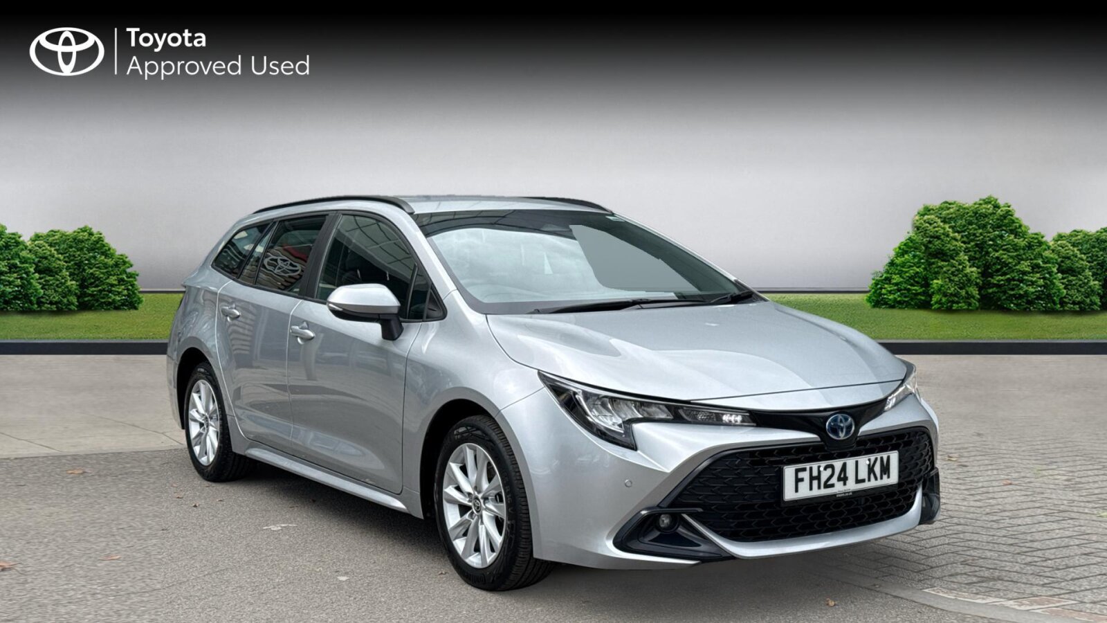 Main listing image - Toyota Corolla Touring Sport
