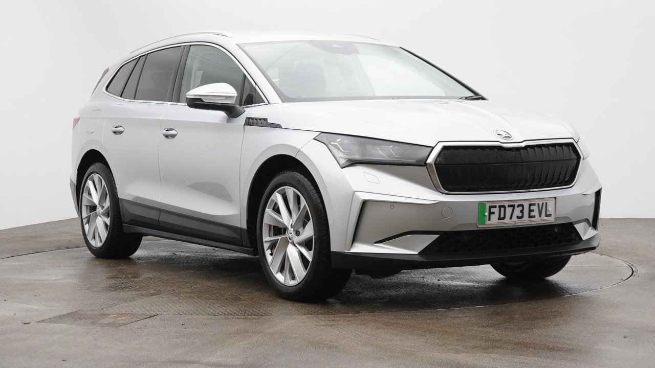 Main listing image - Skoda Enyaq