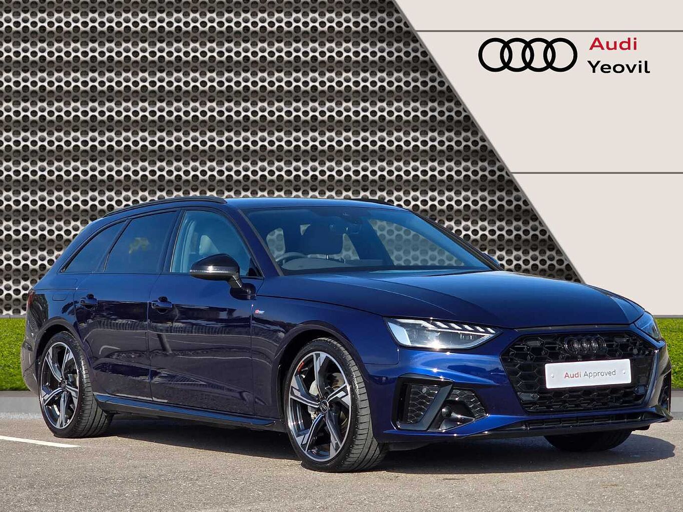 Main listing image - Audi A4 Avant