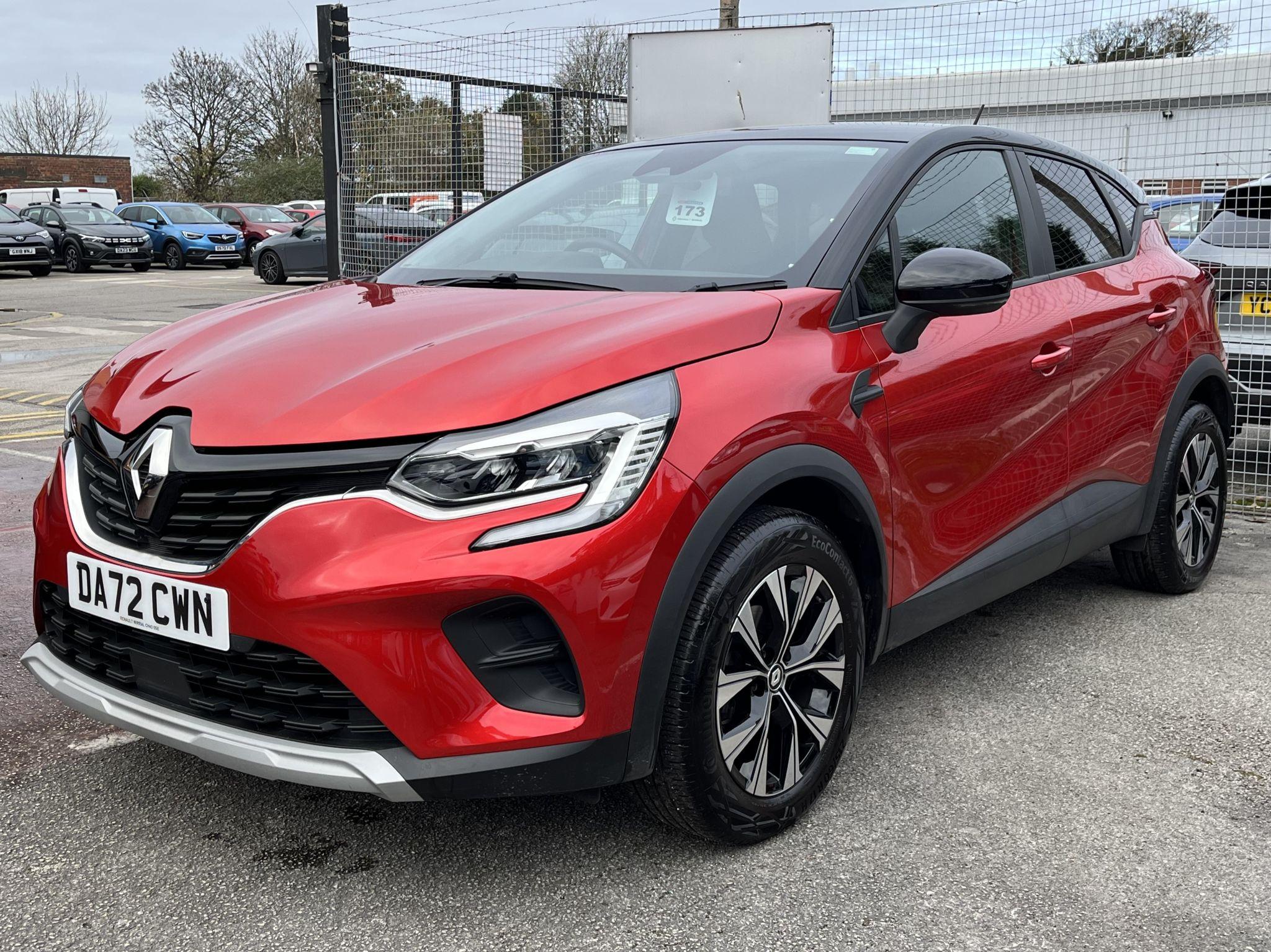 Main listing image - Renault Captur