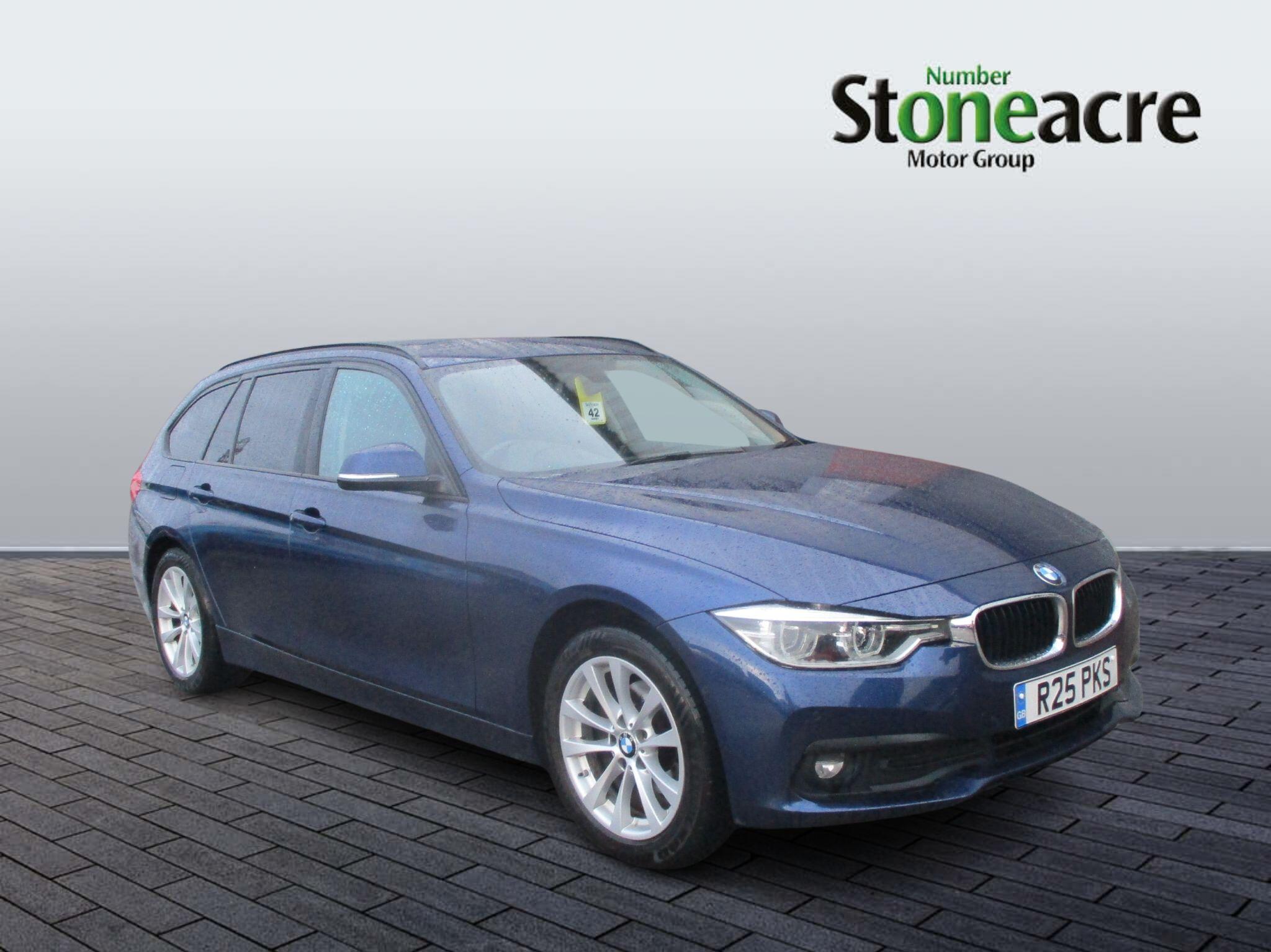 Main listing image - BMW 3 Series Touring