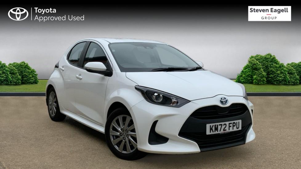 Main listing image - Toyota Yaris