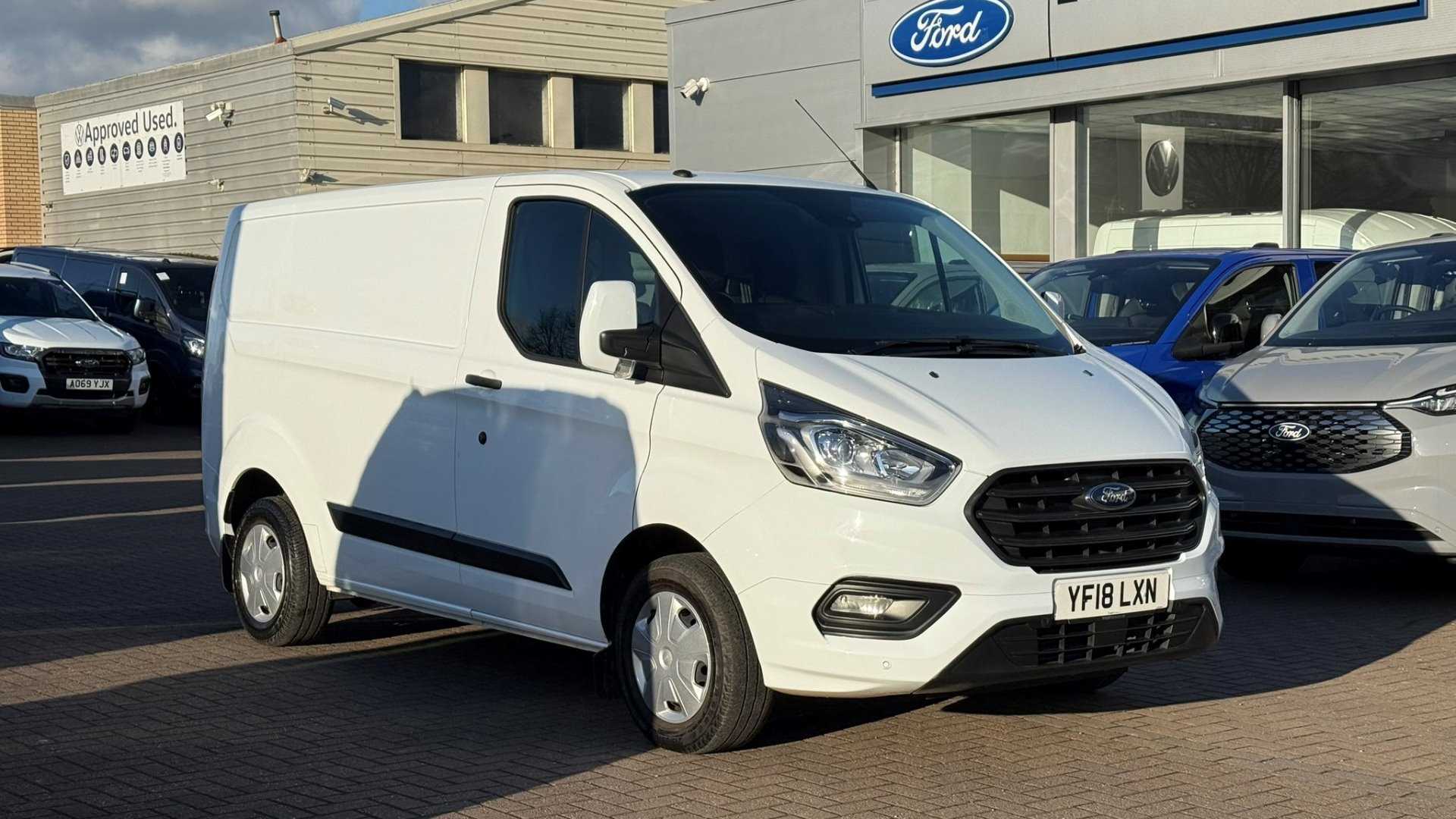 Main listing image - Ford Transit Custom