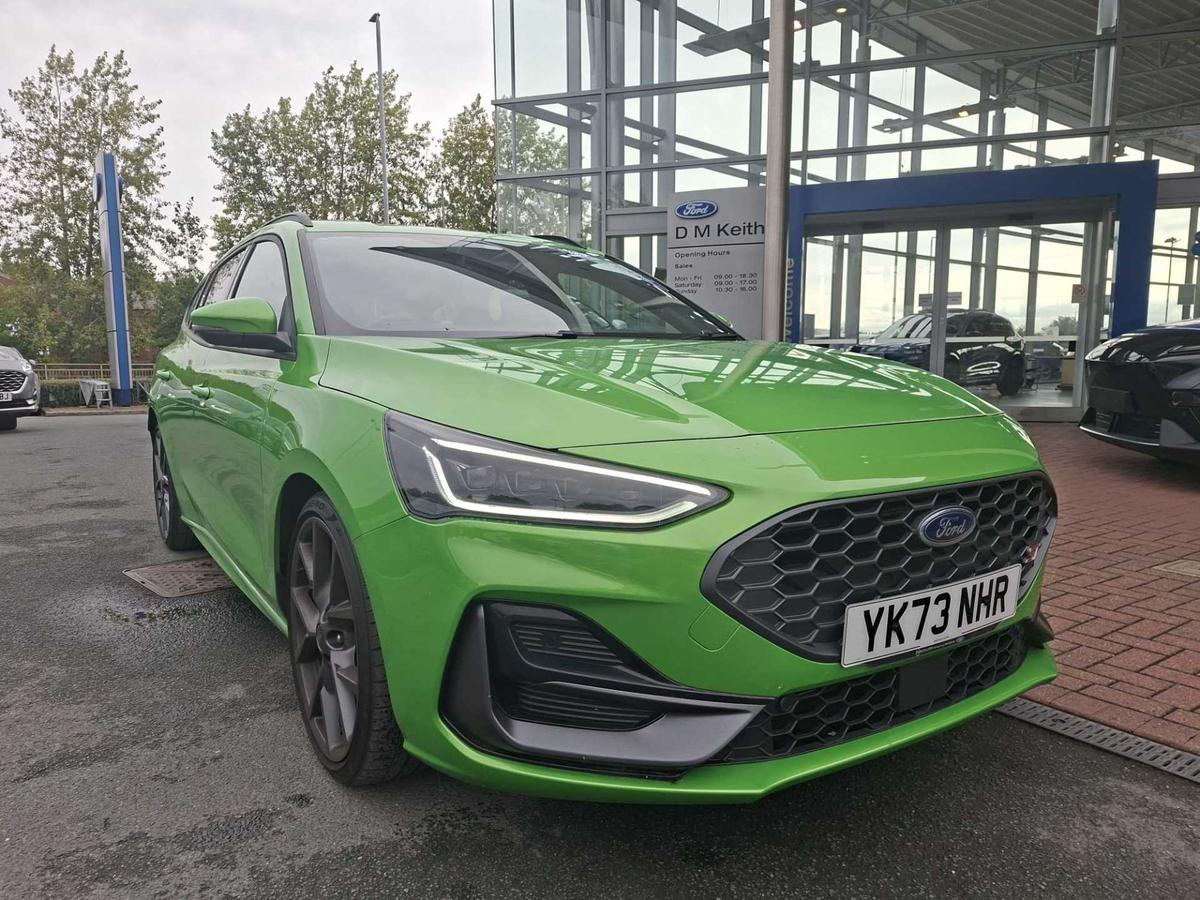 Main listing image - Ford Focus