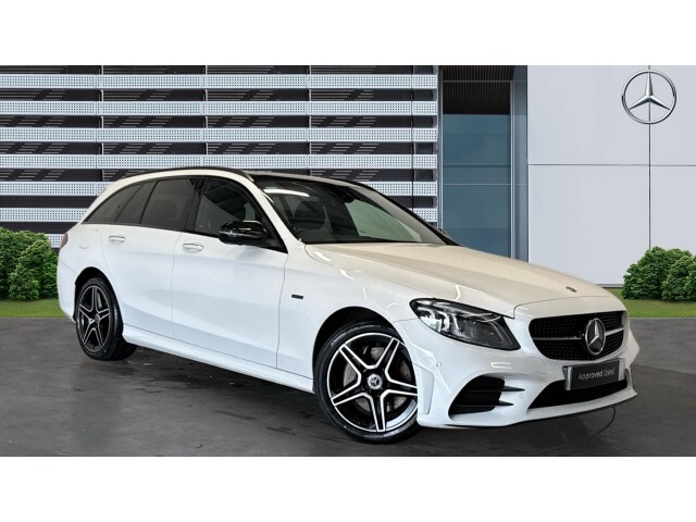 Main listing image - Mercedes-Benz C-Class Estate
