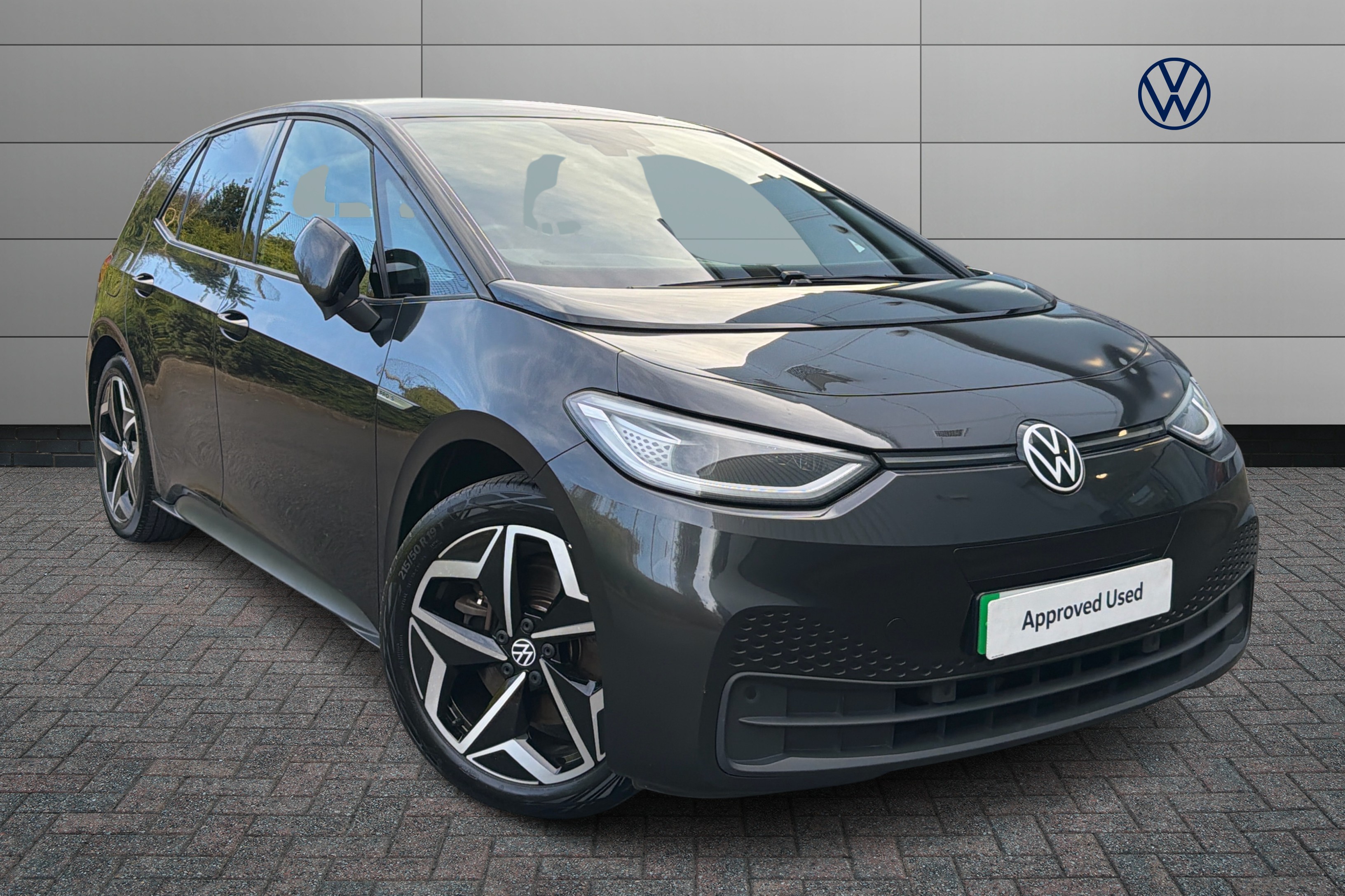 Main listing image - Volkswagen ID.3