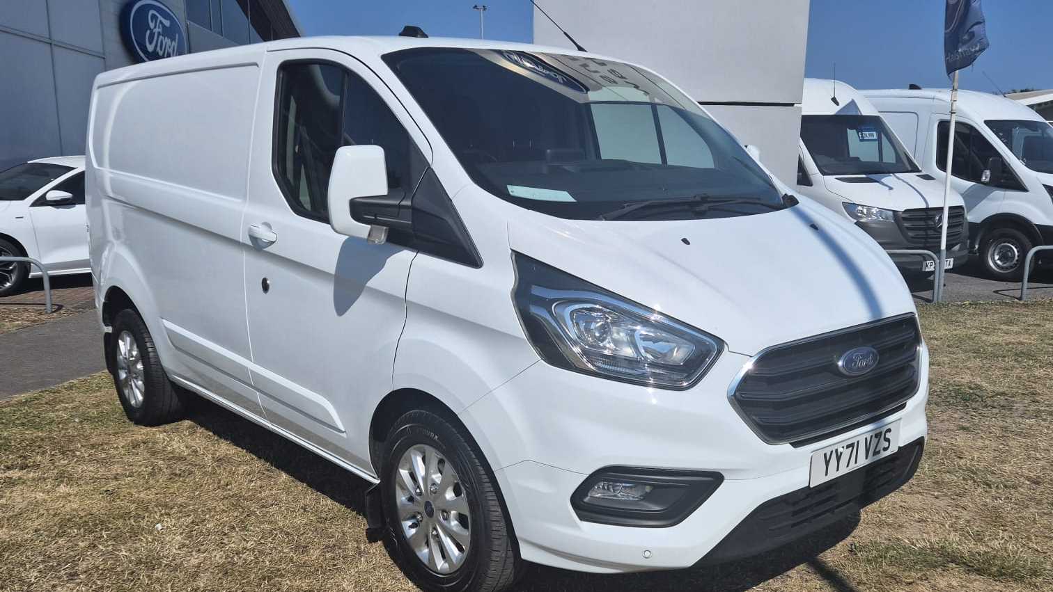 Main listing image - Ford Transit Custom