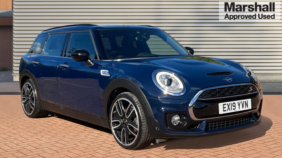 Main listing image - MINI Clubman