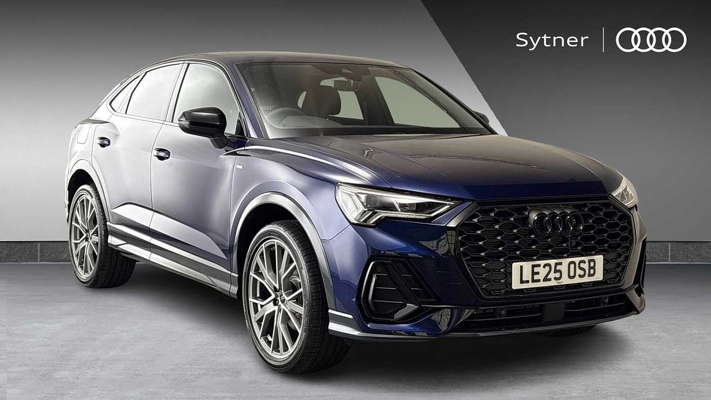 Main listing image - Audi Q3