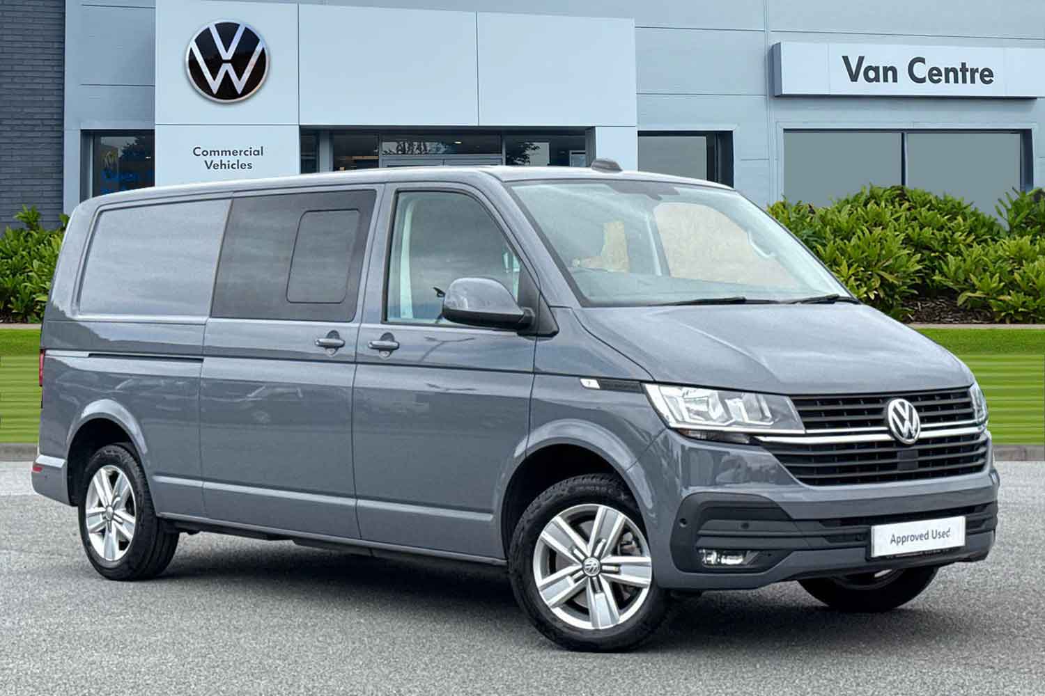 Main listing image - Volkswagen Transporter