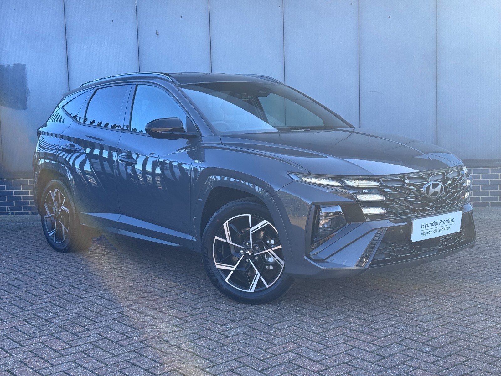 Main listing image - Hyundai Tucson