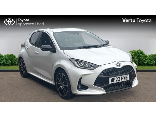 Main listing image - Toyota Yaris