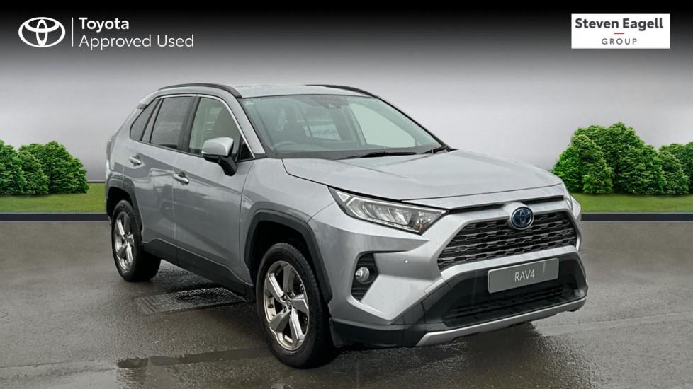 Main listing image - Toyota RAV4