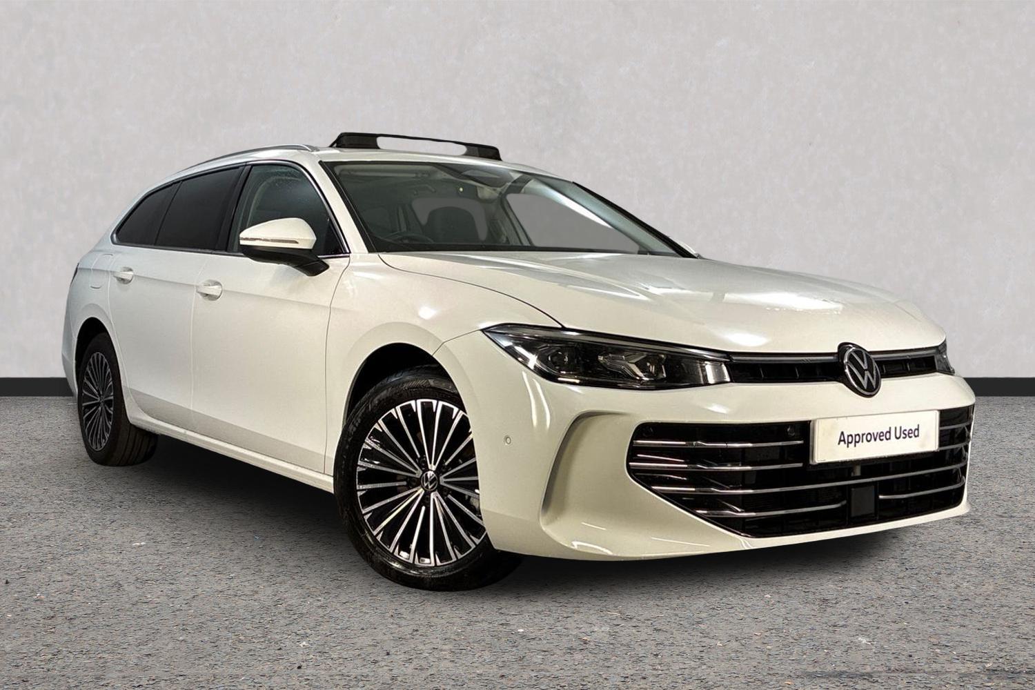 Main listing image - Volkswagen Passat