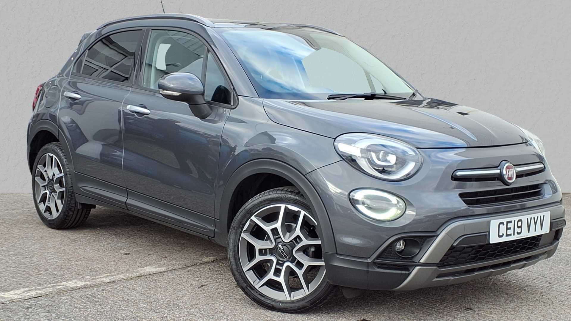 Main listing image - Fiat 500X