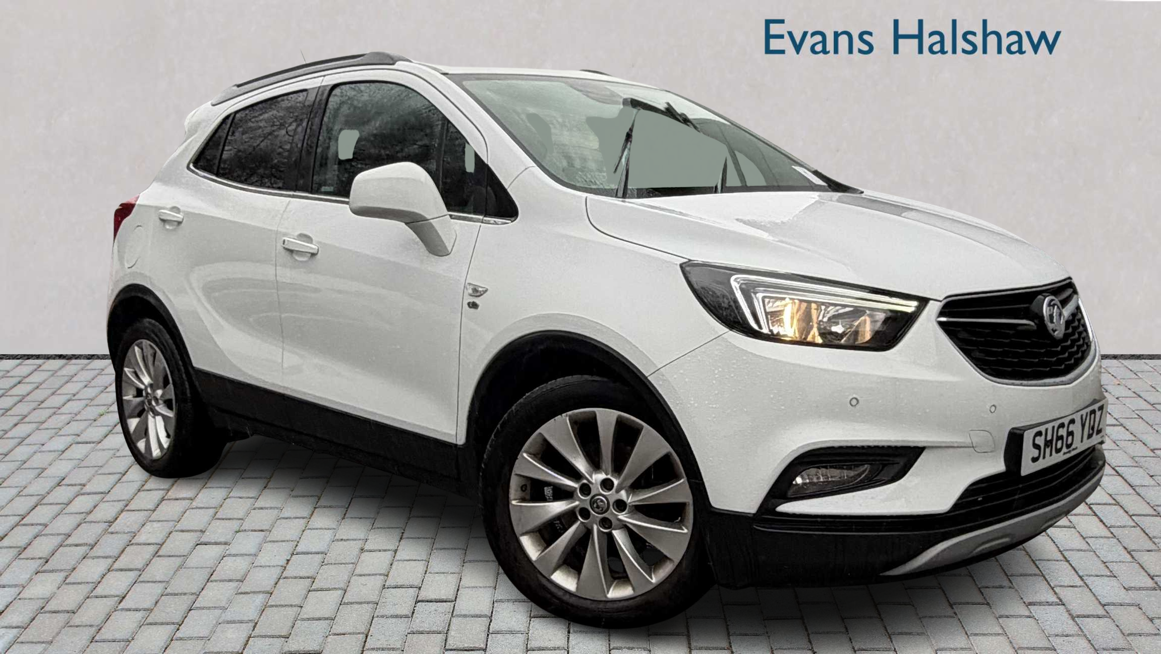 Main listing image - Vauxhall Mokka X