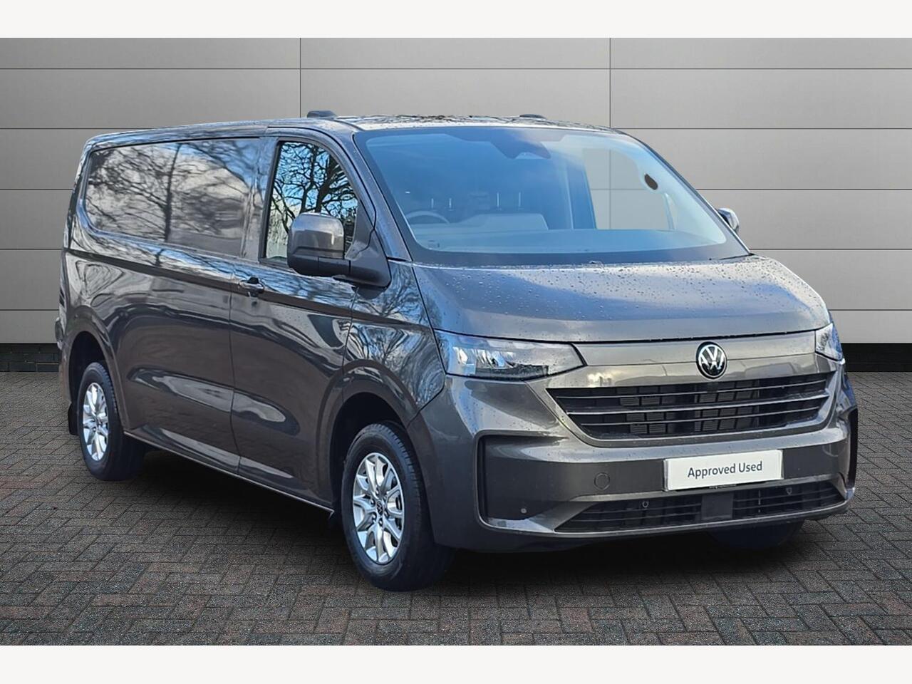 Main listing image - Volkswagen Transporter