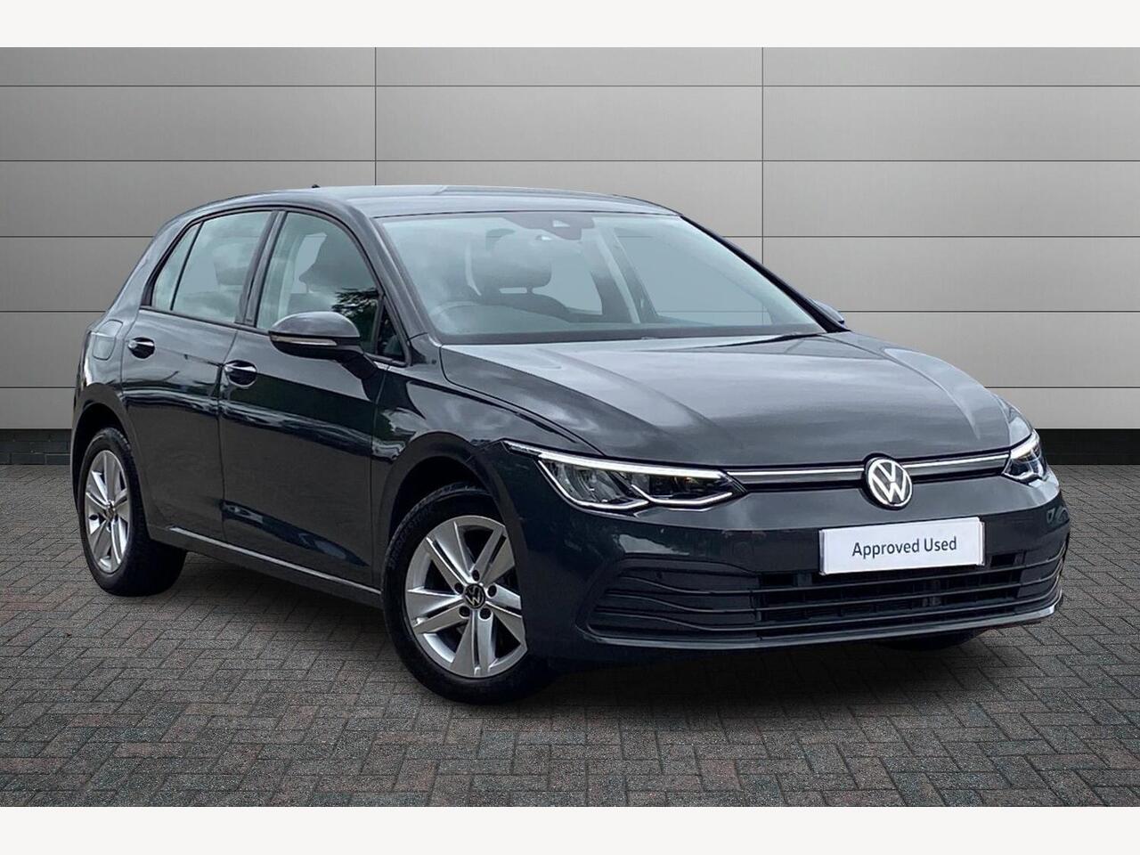 Main listing image - Volkswagen Golf