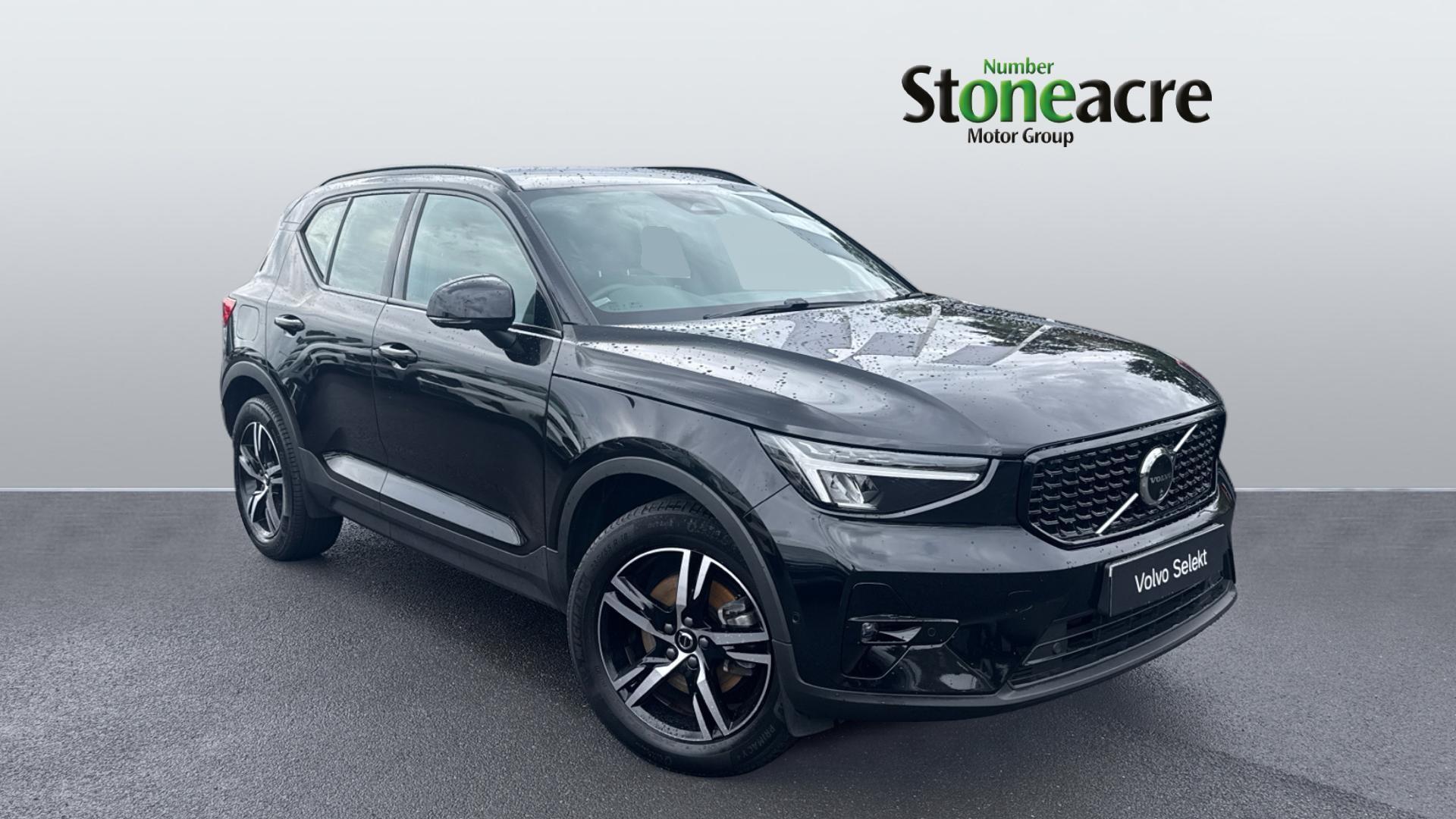 Main listing image - Volvo XC40