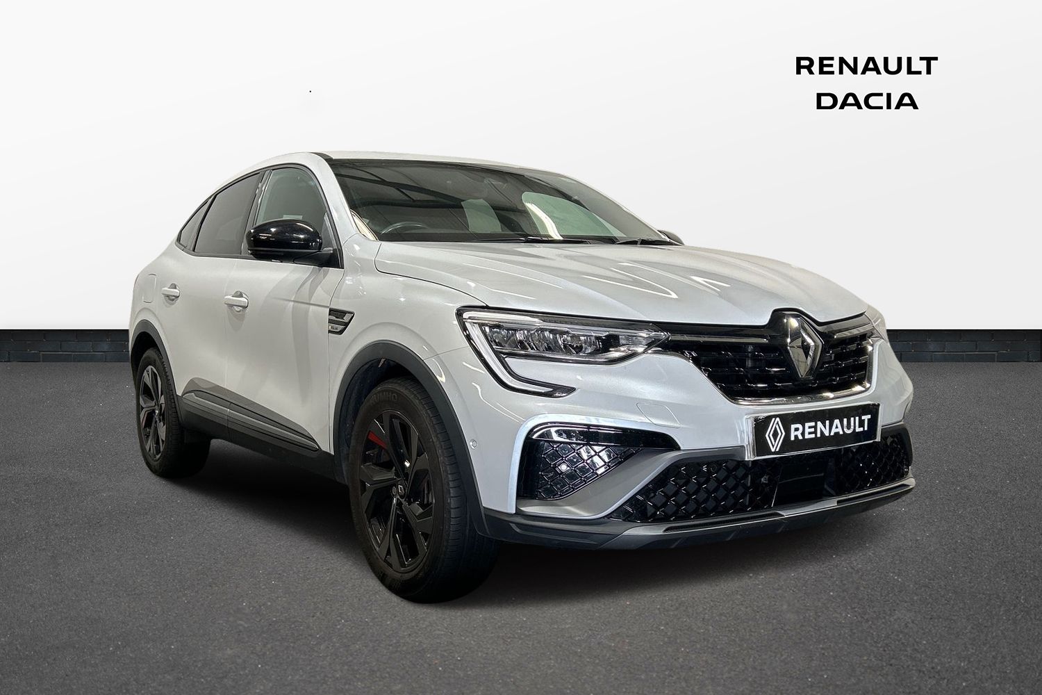 Main listing image - Renault Arkana