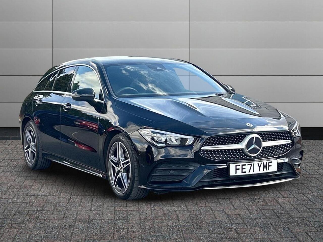 Main listing image - Mercedes-Benz CLA Shooting Brake