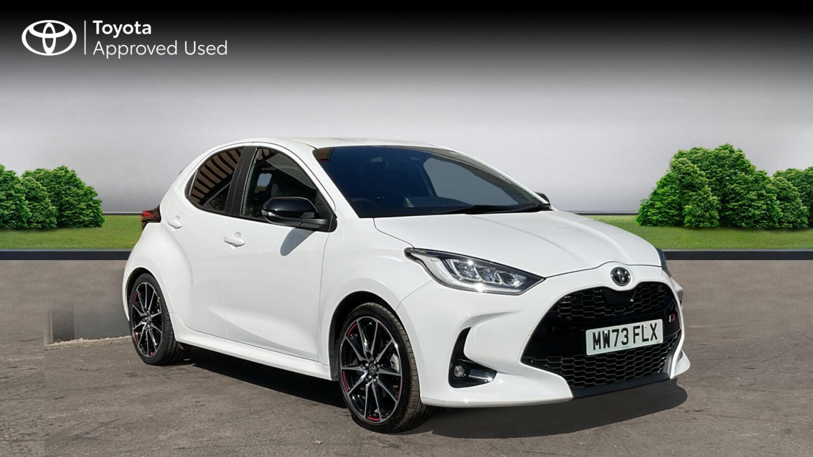 Main listing image - Toyota Yaris