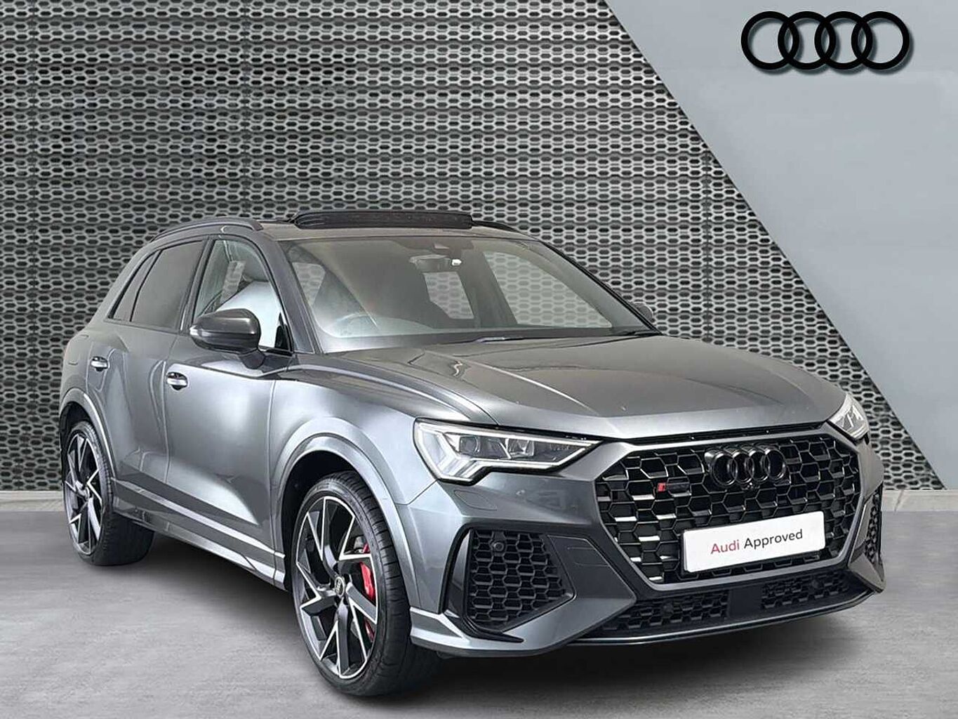 Main listing image - Audi RS Q3
