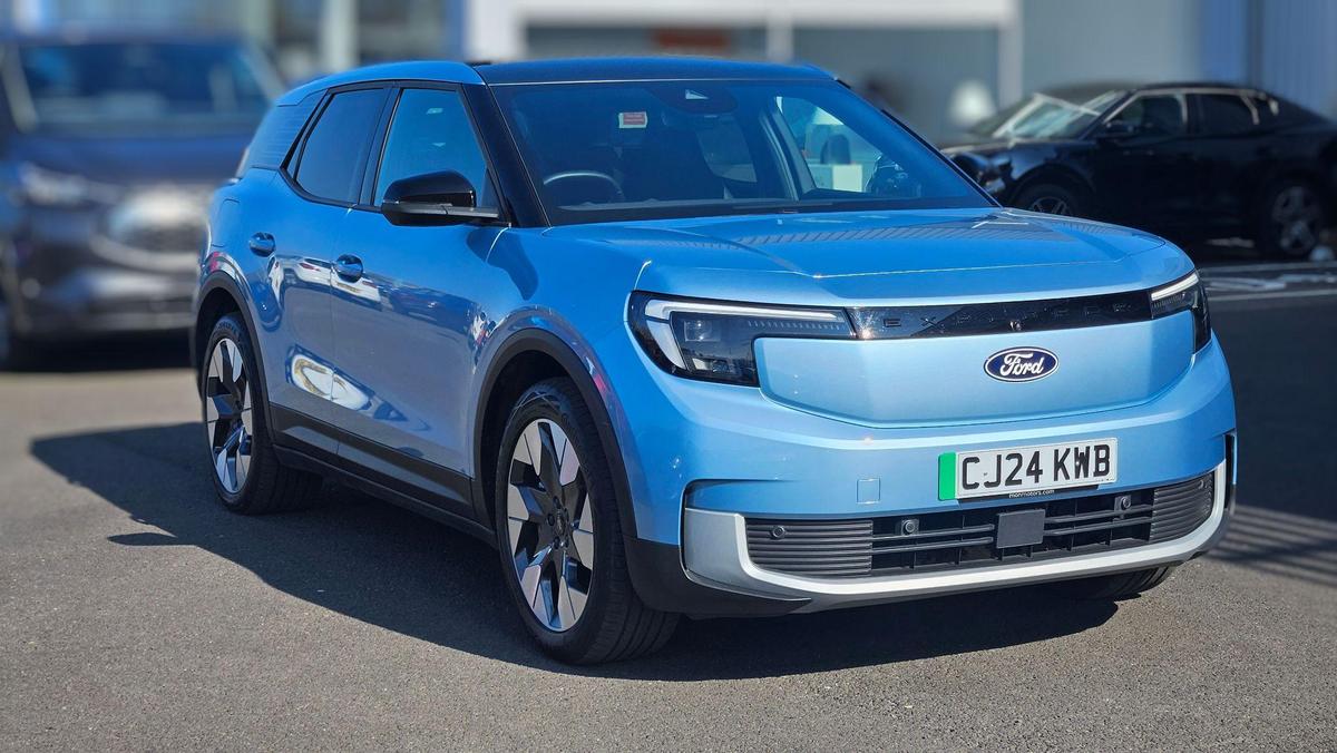 Main listing image - Ford Explorer