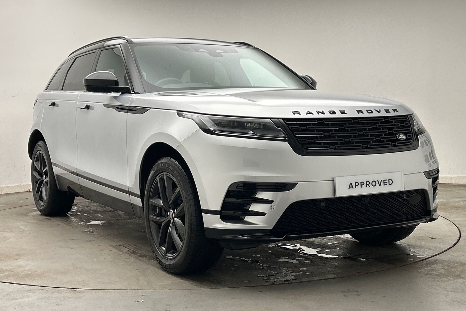 Main listing image - Land Rover Range Rover Velar