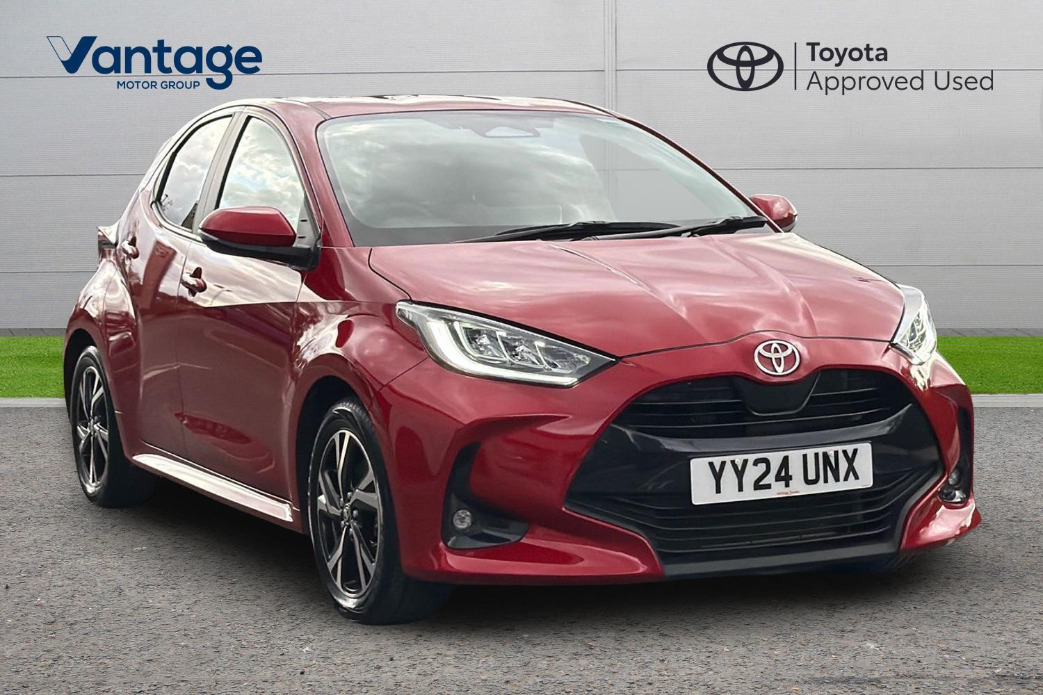 Main listing image - Toyota Yaris