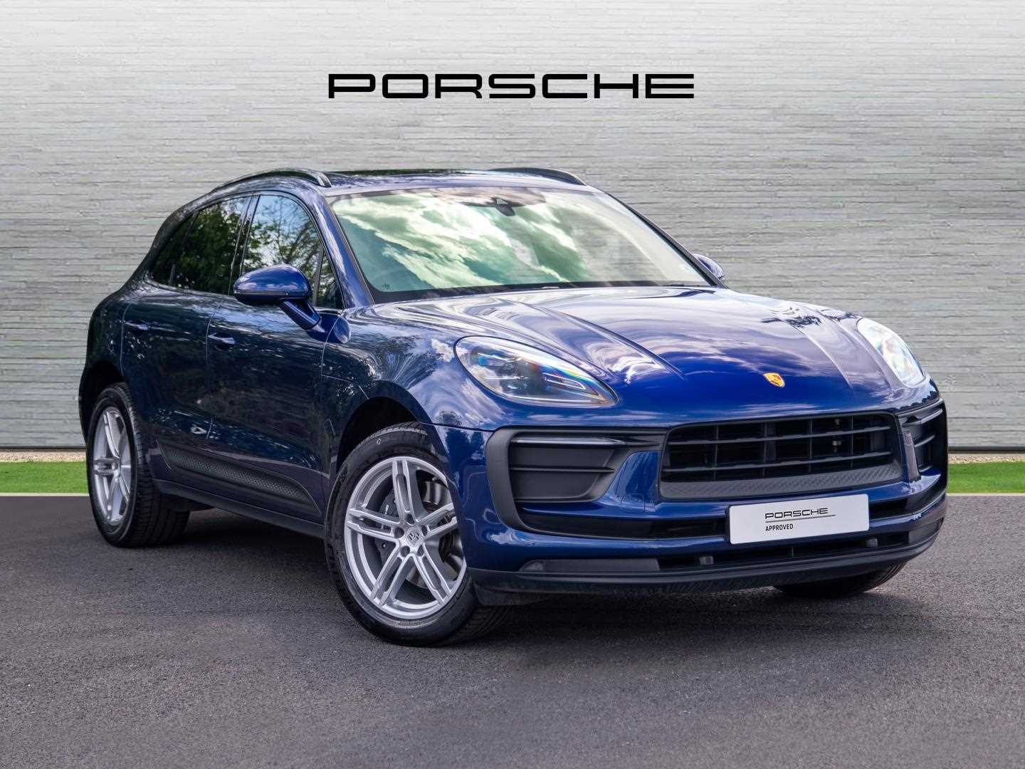 Main listing image - Porsche Macan