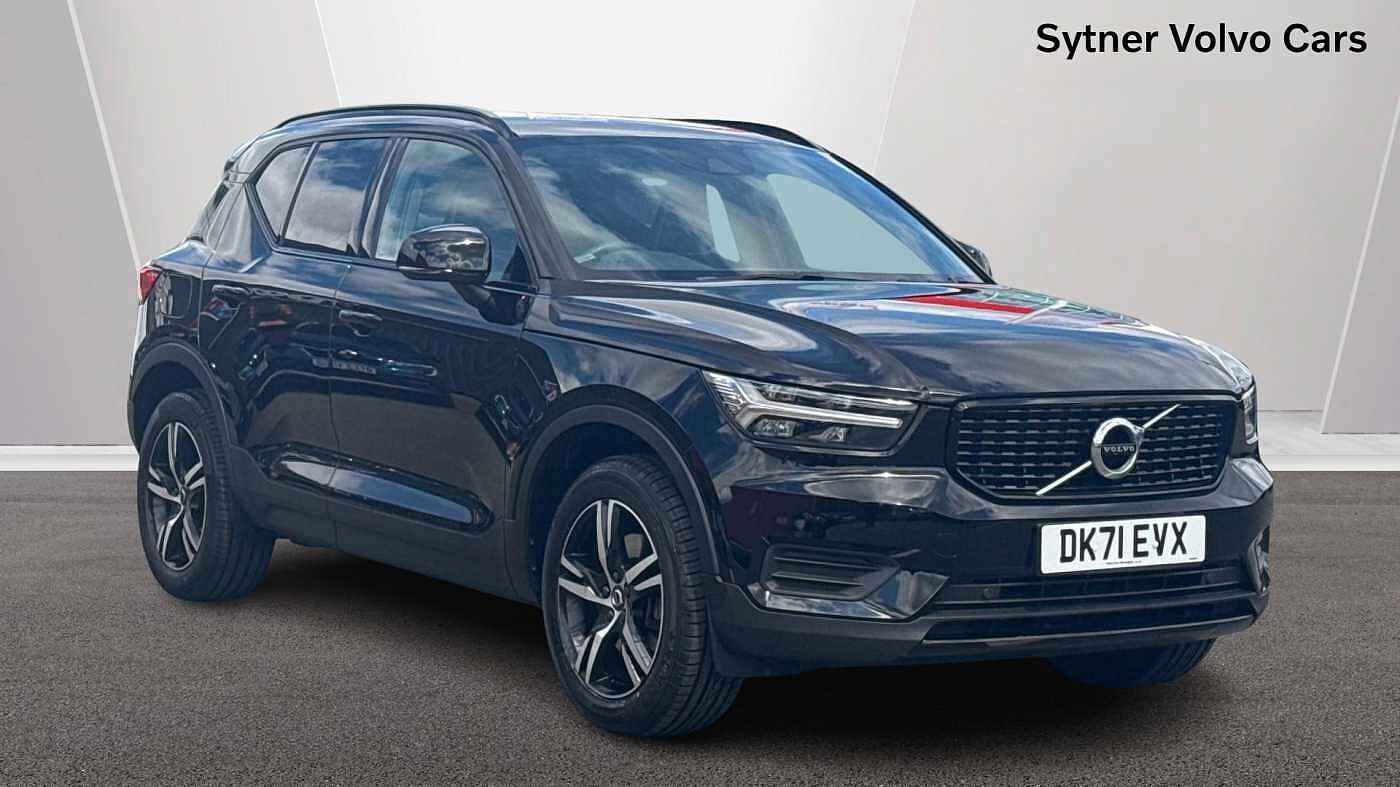 Main listing image - Volvo XC40