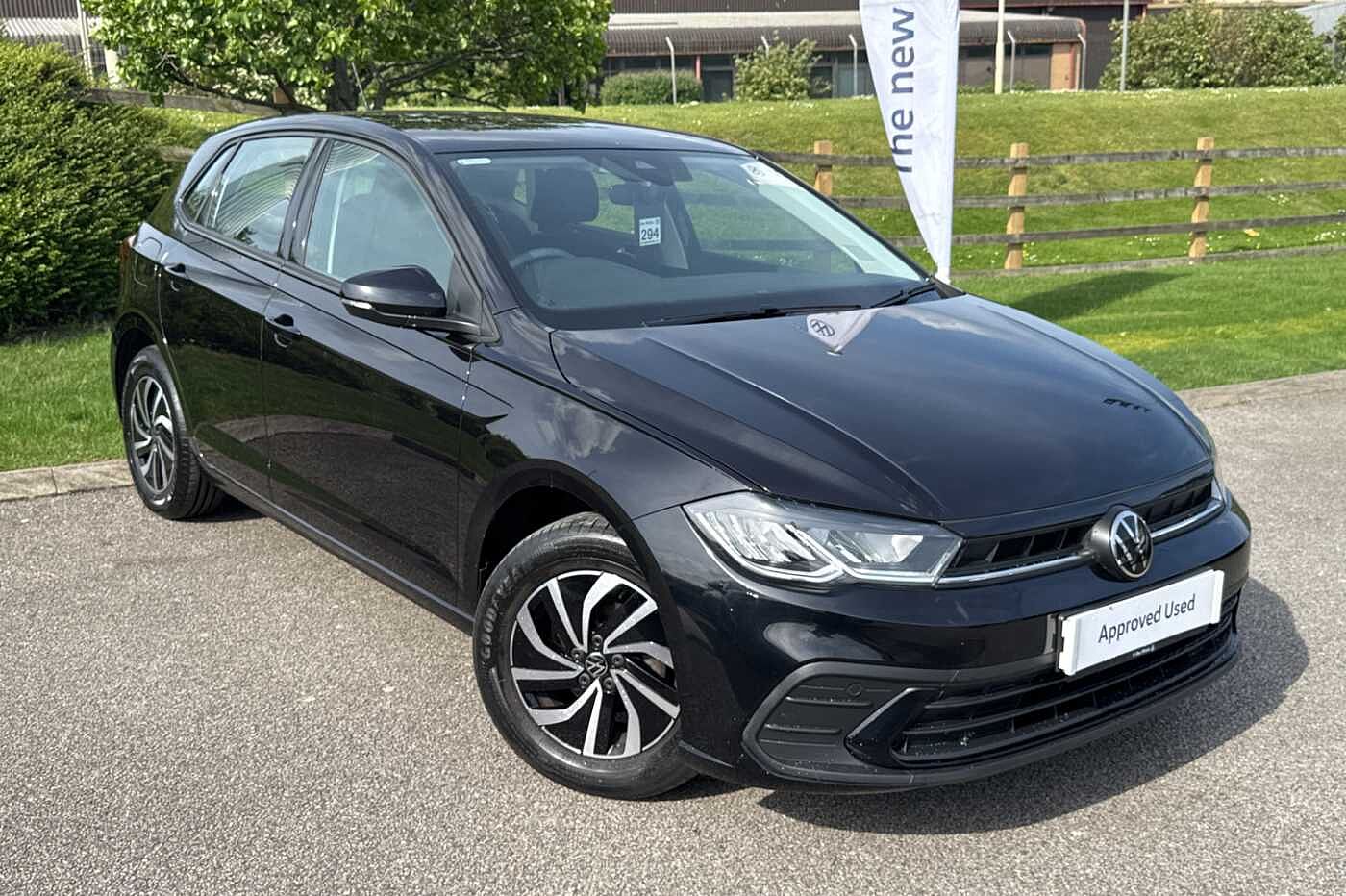 Main listing image - Volkswagen Polo