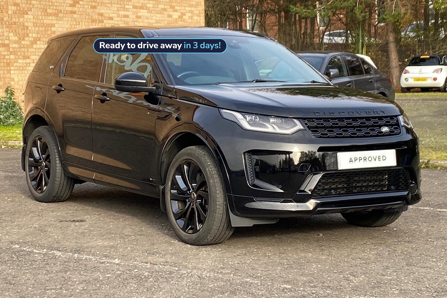 Main listing image - Land Rover Discovery Sport