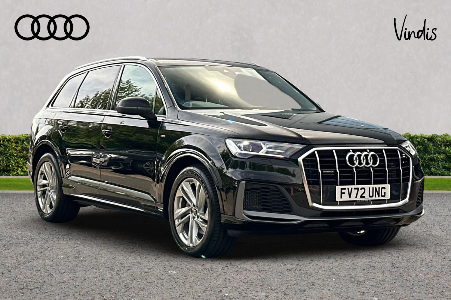 Main listing image - Audi Q7