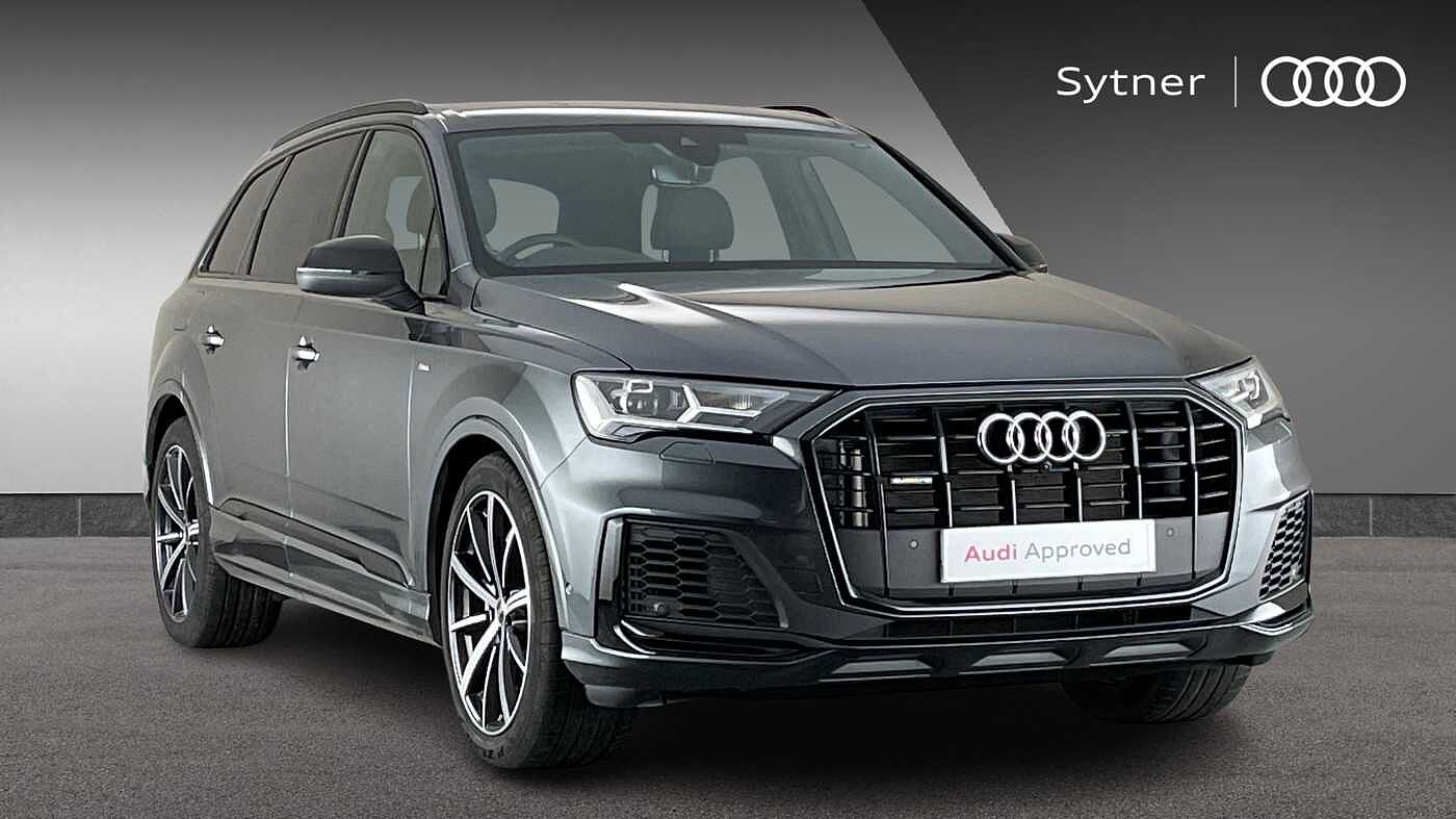 Main listing image - Audi Q7